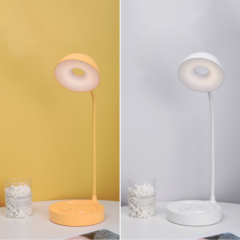Macaron LED Table Lamp Flexible Gooseneck Nightstand Light with Plastic Shade