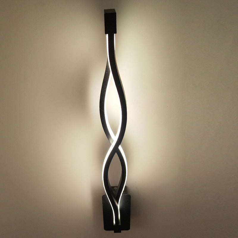 Amplia de pared lineal de LED negro en la lámpara de pared de hierro forjado de estilo conciso moderno con sombra de silicona