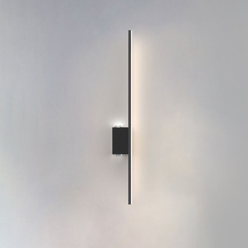 Modern Black Linear Wall Mount Light Fixture Metal 1-Light Wall Lamp for Bedroom