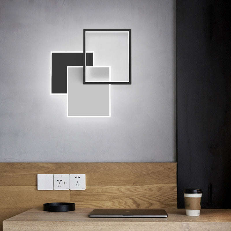 Black Contemporary Metal LED Wall Mounted Lighting 1-Light Wall Sconce for Bedroom