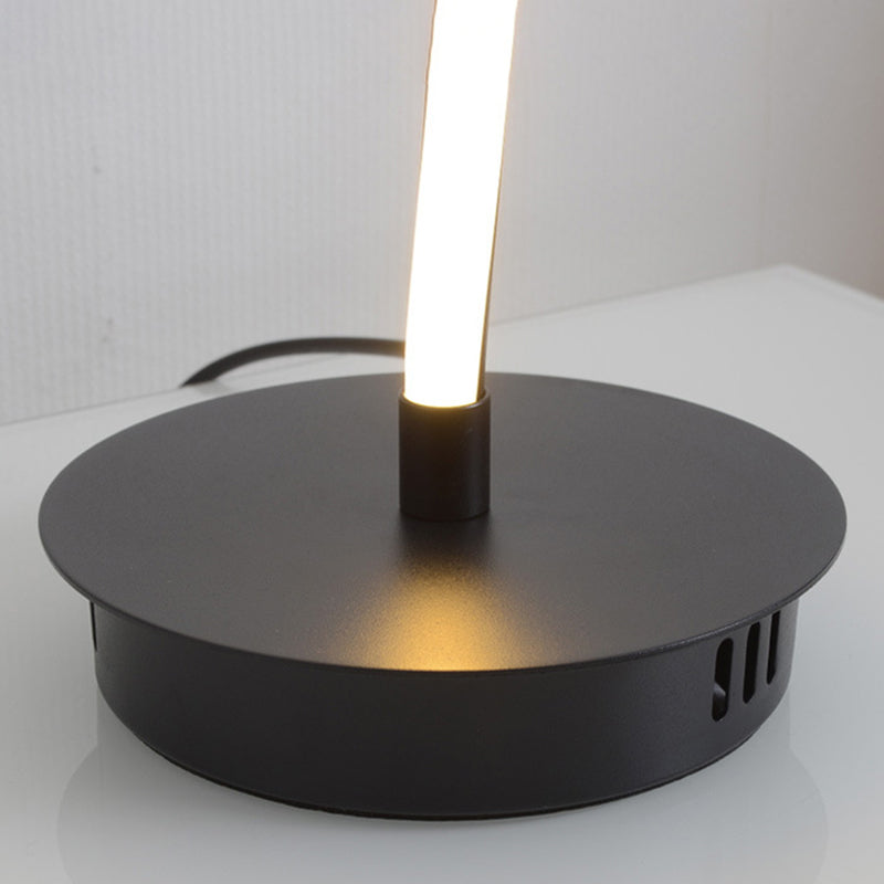Twisted Table Lamp Simplicity Acrylic Living Room Decorative LED Nightstand Light