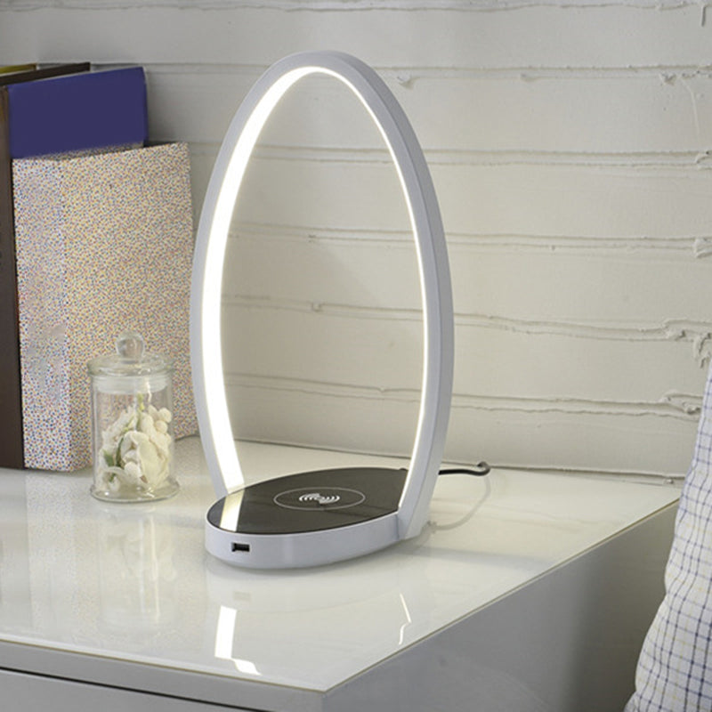 Chargeur sans fil en forme d'oeuf lampe à LEM nordique Métal Métal Lumière de nuit en blanc
