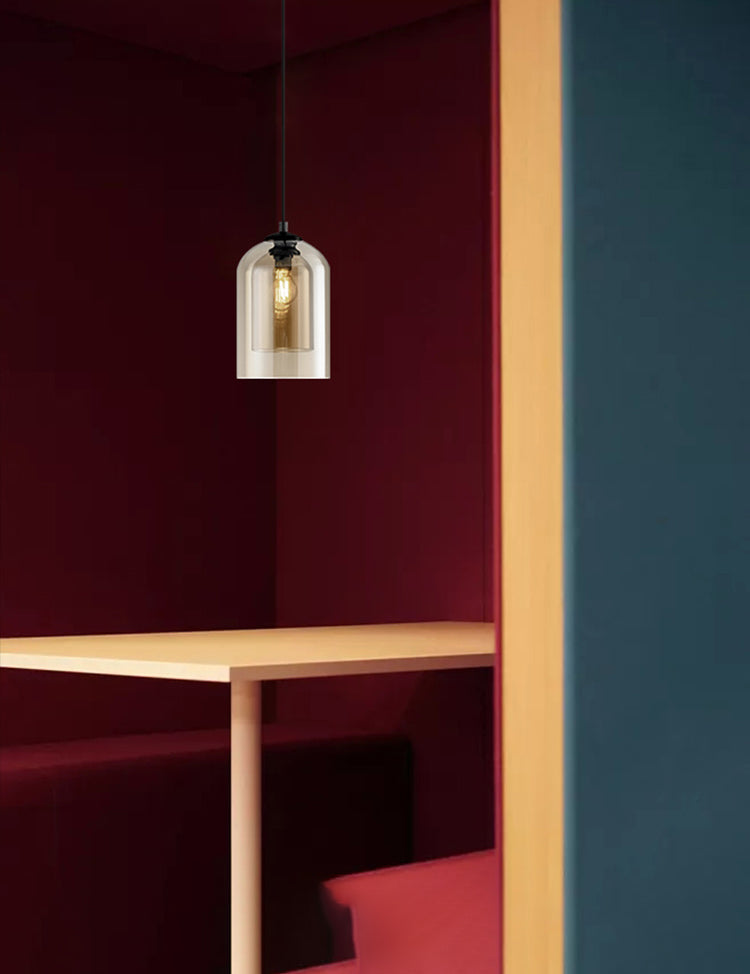 Schmiedeeisen -einzelnes Anhänger Licht in modern