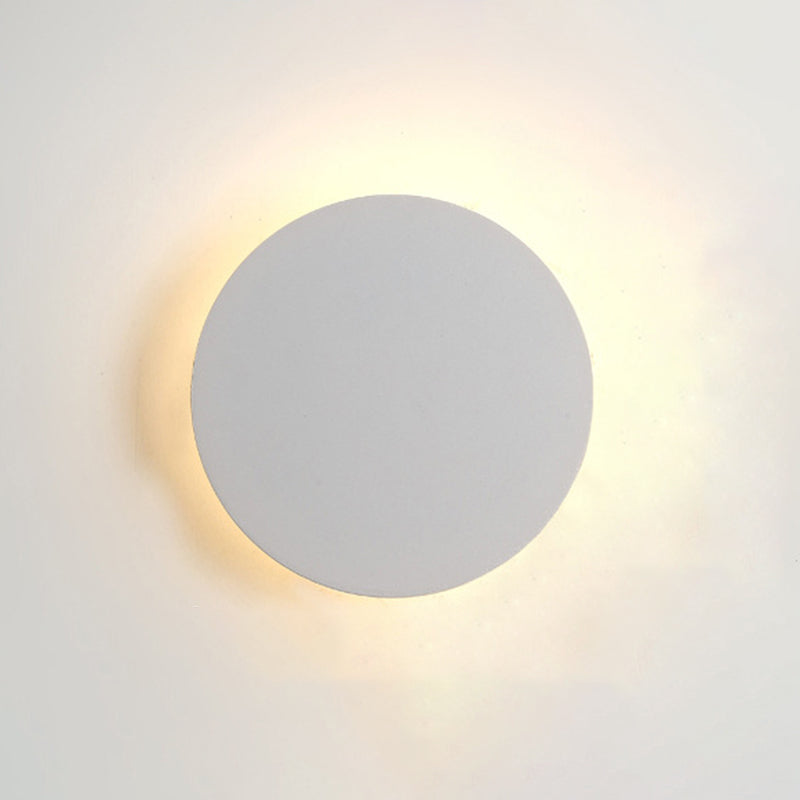 Circular Rotatable Wall Lamp in Modern Creative Style Wrought Iron LED Wall Light with Acrylic Shade