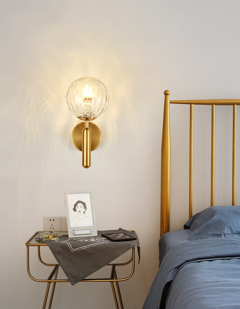 Lampe murale en aluminium à 1 lumière dans le globe de verre créatif moderne Appiculture murale pour la chambre à coucher
