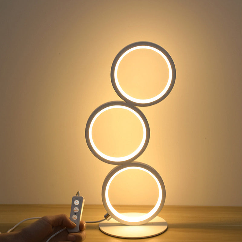 Table à LED en forme de bague Light Creative Minimalist 3-Light Night lampe pour le salon