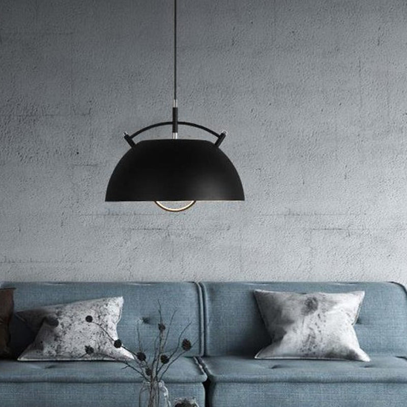 1 cabezal de comedor iluminación colgante modernista lámpara colgante negro con sombra de metal abovedada