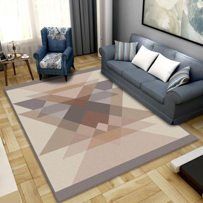 Stylish Triangle Pattern Rug Funky Modern Carpet Polyester Stain Resistant Rug for Living Room