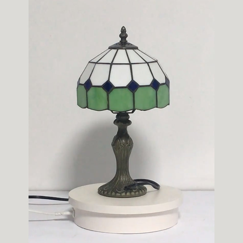 Umbrella Shaped Stained Glass Nightstand Lamp Vintage 1-Bulb Table Light for Living Room