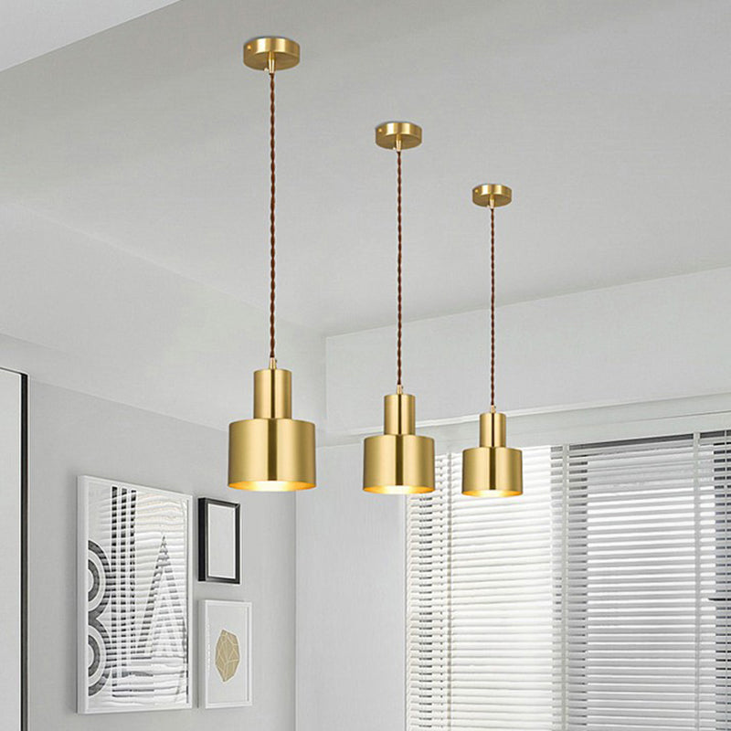 Gold Cylindrical Single Pendant Light Fon de fer forgé lampe pour les espaces intérieurs