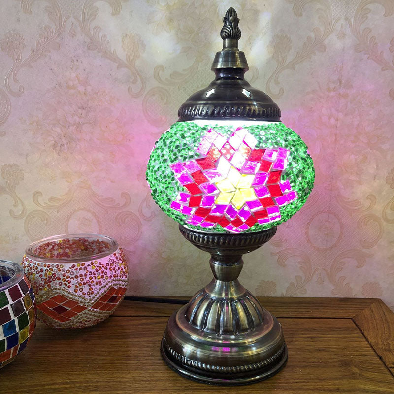 Single-Bulb Nightstand Light Retro Spherical Stained Glass Table Lamp for Bedroom