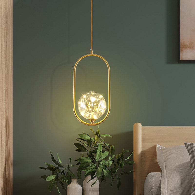 1 léger plafonnier pein