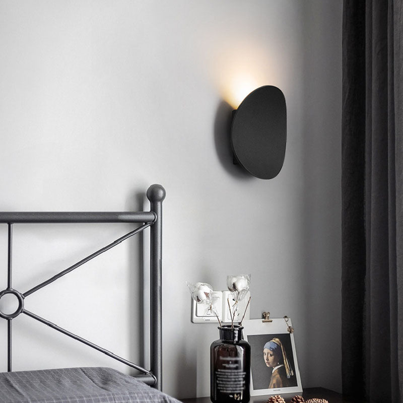 Luz de la pared curva Malimalista LED de metal LED al aire libre Luz de luz montada en la pared