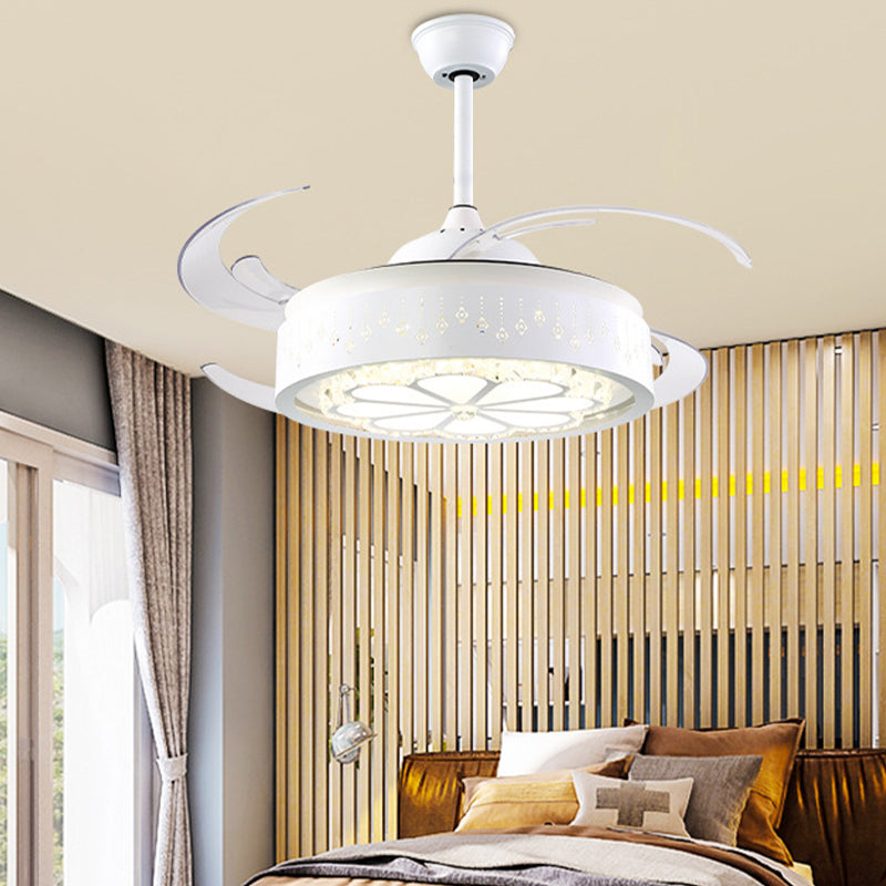 Ventilador de techo de flor de cristal facetado Lámpara de semi descarga de LED tallado de estilo blanco moderno