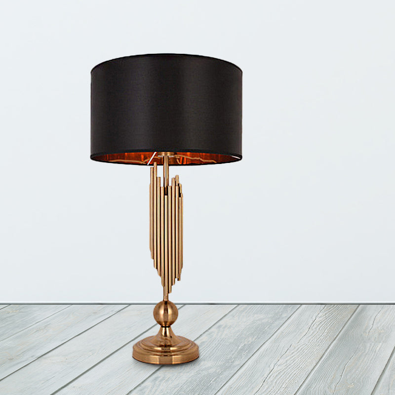 1 lampe à tambour légère lampe en tissu noir / blanc / lin éclairage pour la chambre à coucher avec base en métal