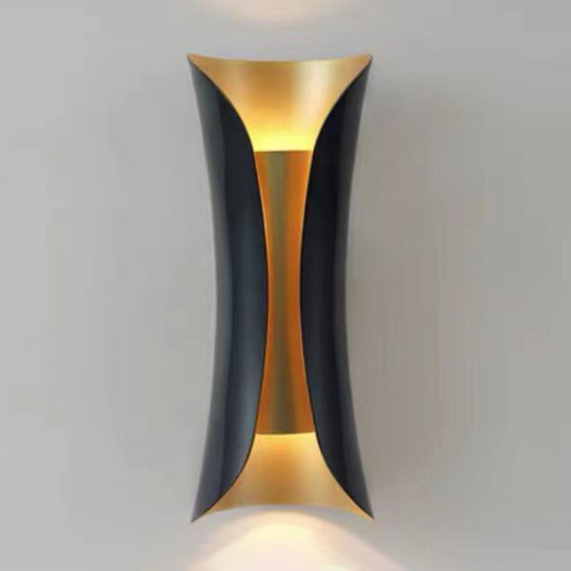 Curved Wall Mounted Lamp Modern Simplicity Metallic Wall Mount Lamp for Living Room