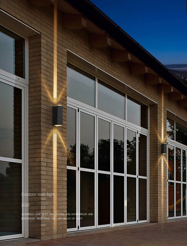 Luz de pista LED rectangular negra en la simplicidad moderna Lámpara de pared impermeable de aluminio