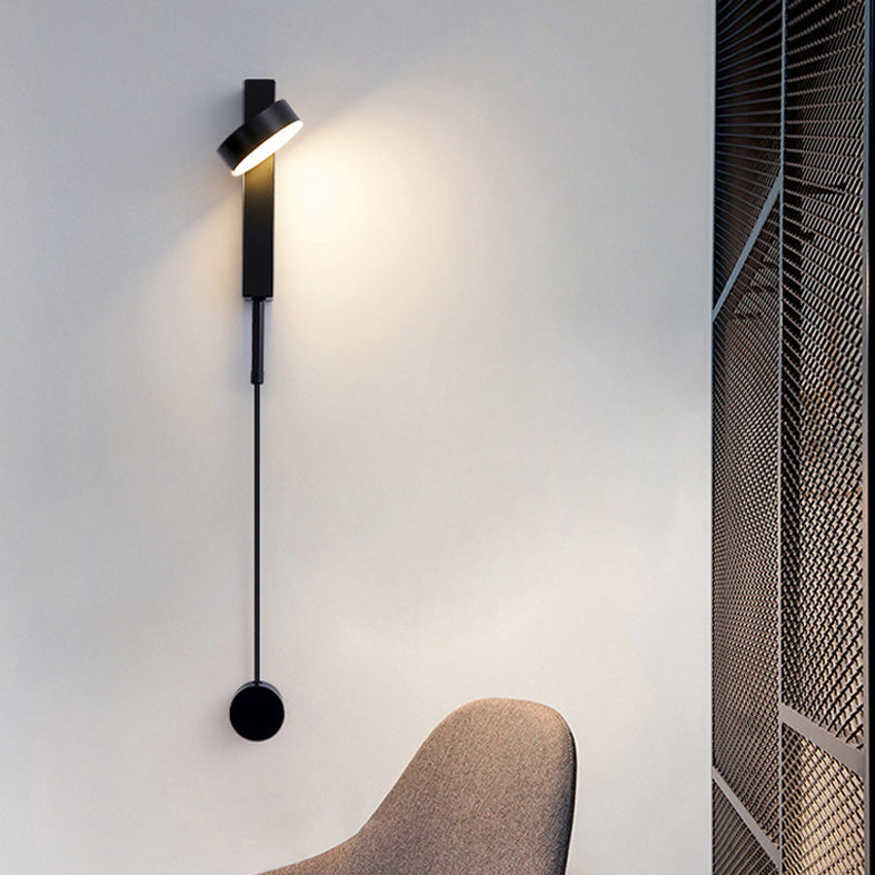 Modern Simple LED Circle Wall Mounted Light 1-Light Metal Wall Lamp for Bedroom