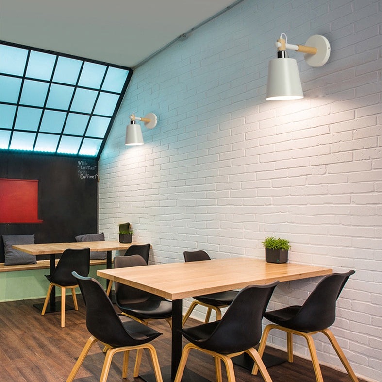 Adquisición de iluminación de pared en forma de cono de metal de estilo Minimalista de pared de estilo montado en la pared