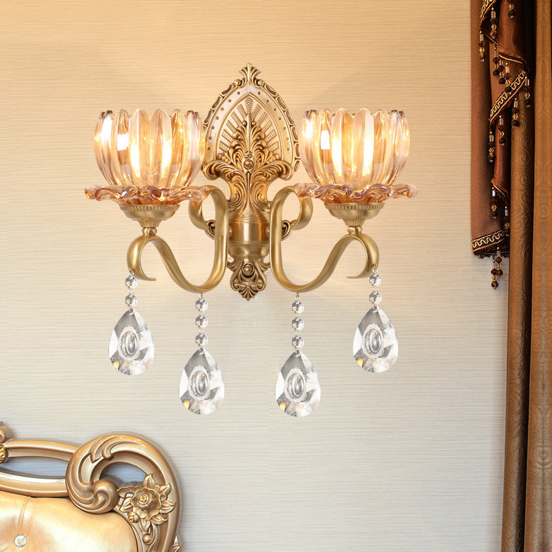Lámpara de pared de bulbos dorada 1/2 luz de pared de vidrio de vidrio de vaso ámbar retro con caída de cristal transparente para sala de estar