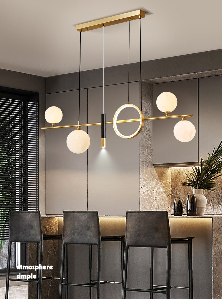 Sala da pranzo ombreggiata isola a sospensione Light Metal LED Isola contemporanea Lampada in oro