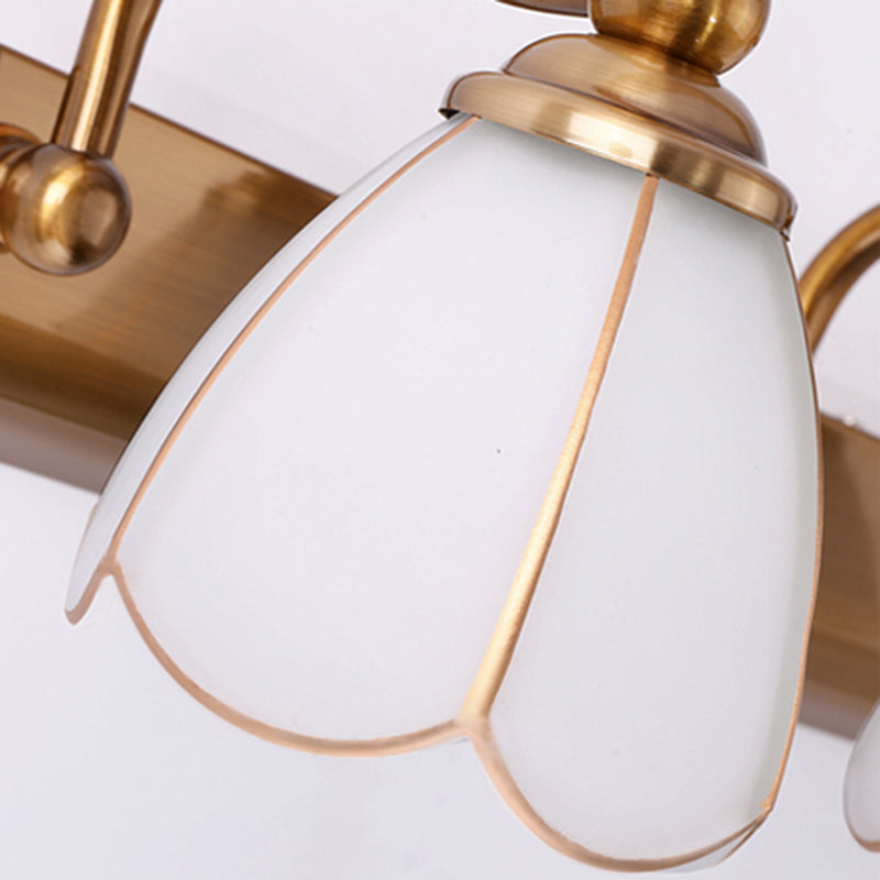 Semplicità vintage Bell Bell Vanity Lights Sconce Milk Glass Wall Monte Flaching per bagno