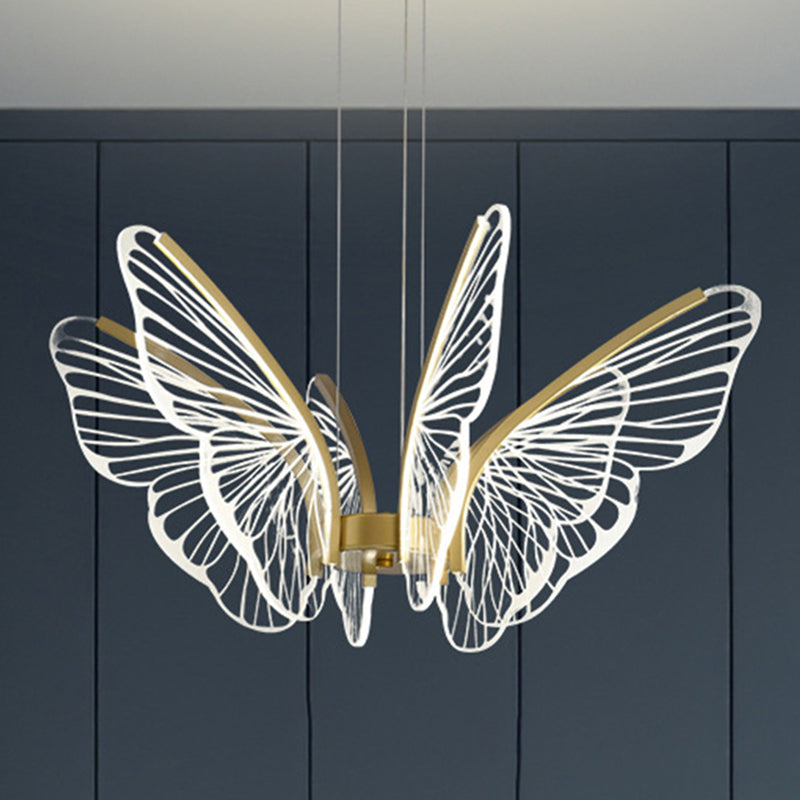 Apparecchi a soffitto in metallo oro appeso a ciondoli a farfalla a led contemporanei