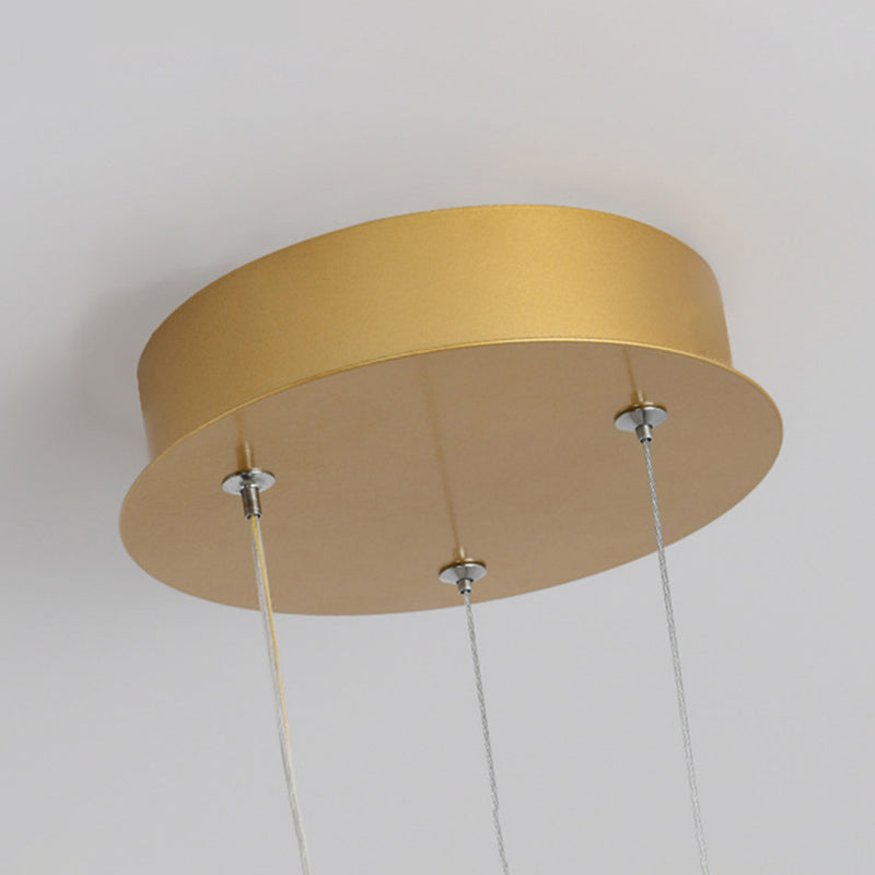 Apparecchi a soffitto in metallo oro appeso a ciondoli a farfalla a led contemporanei