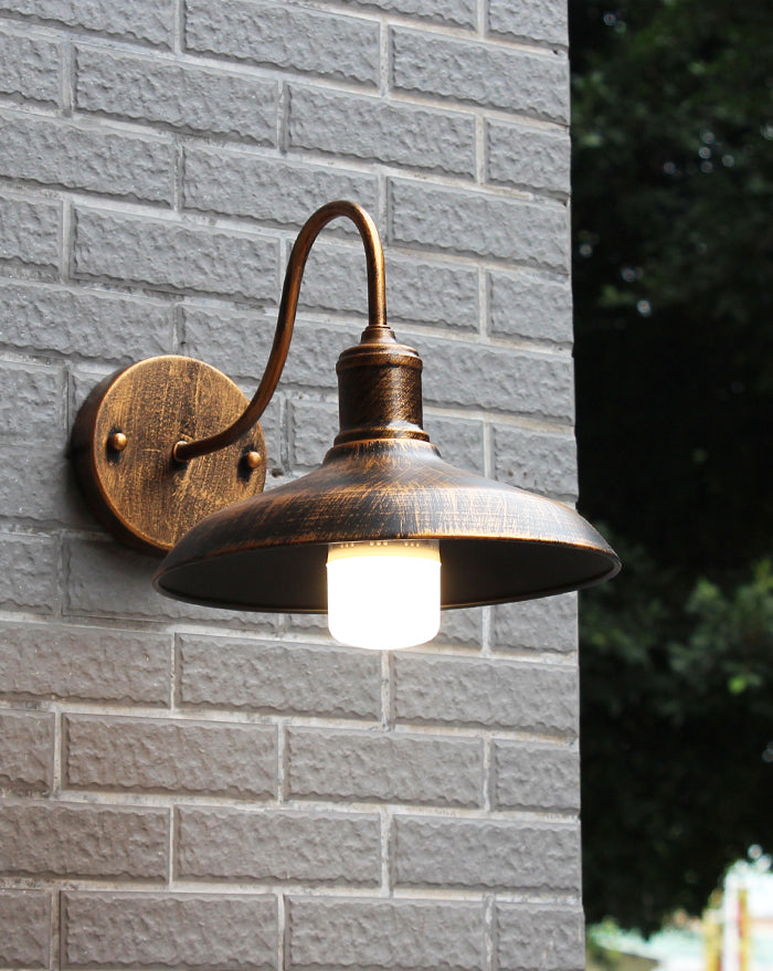 Industrielle Vintage Einwandlampe Schmiedeeisen -Scheunenwandlicht für Außenräume