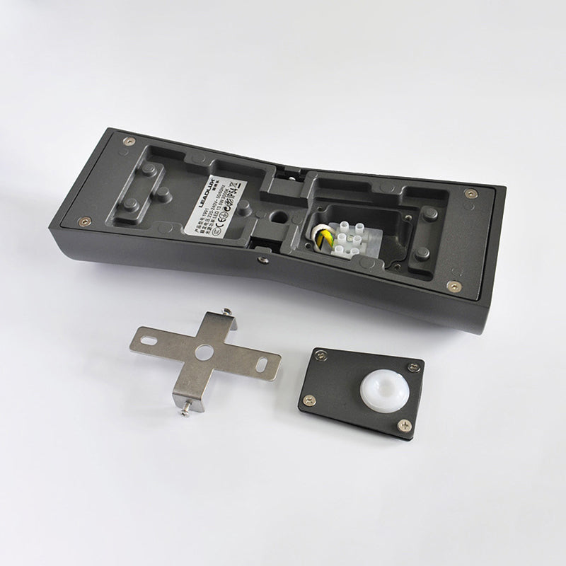 Les lampes murales en entonnoir vintage des appliques murales en métal industriel