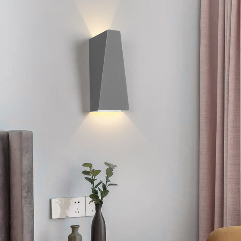 Geometric Wall Mounted Lamp Modern Simplicity Aluminum Wall Mount Lamp for Living Room