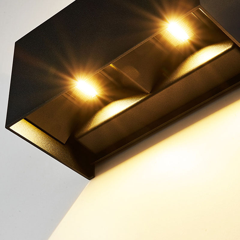Moderne creatieve LED -wandlamp aluminium rechthoekige waterdichte wandlicht met glazen schaduw