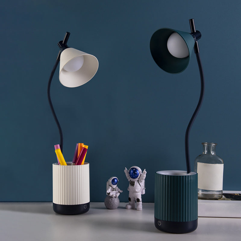 Lampada a LED LED LED a LED flessibile Macaron Plastic Kids Room Room Light con ombra e supporto per penna