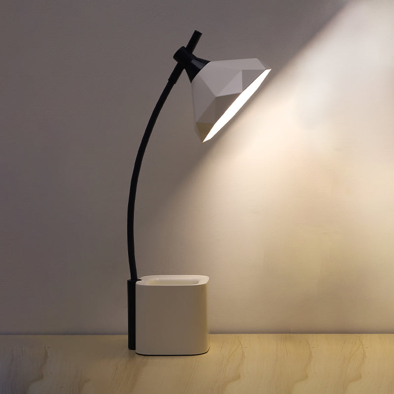 Lampada a LED LED LED a LED flessibile Macaron Plastic Kids Room Room Light con ombra e supporto per penna