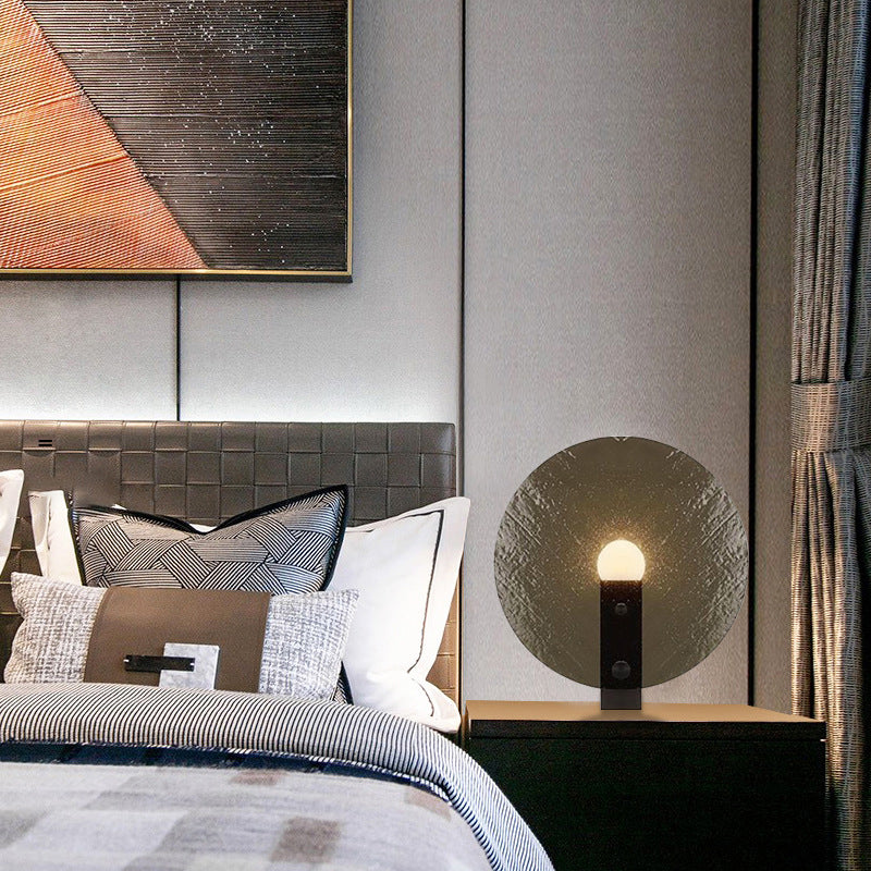 Lampe de table en forme de disque postmoderne
