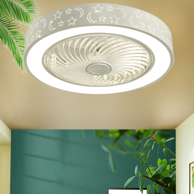 Moderne trommelvormige ventilatorlamp Acryl LED Slaapkamer Semi Flush Light in wit met afgelegen