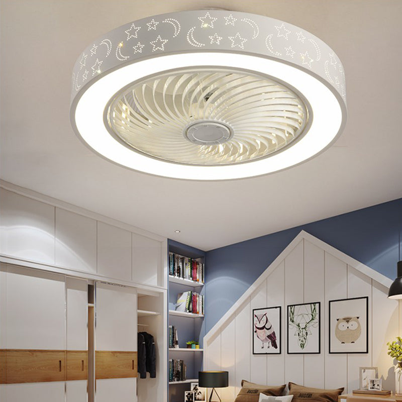 Moderne trommelvormige ventilatorlamp Acryl LED Slaapkamer Semi Flush Light in wit met afgelegen