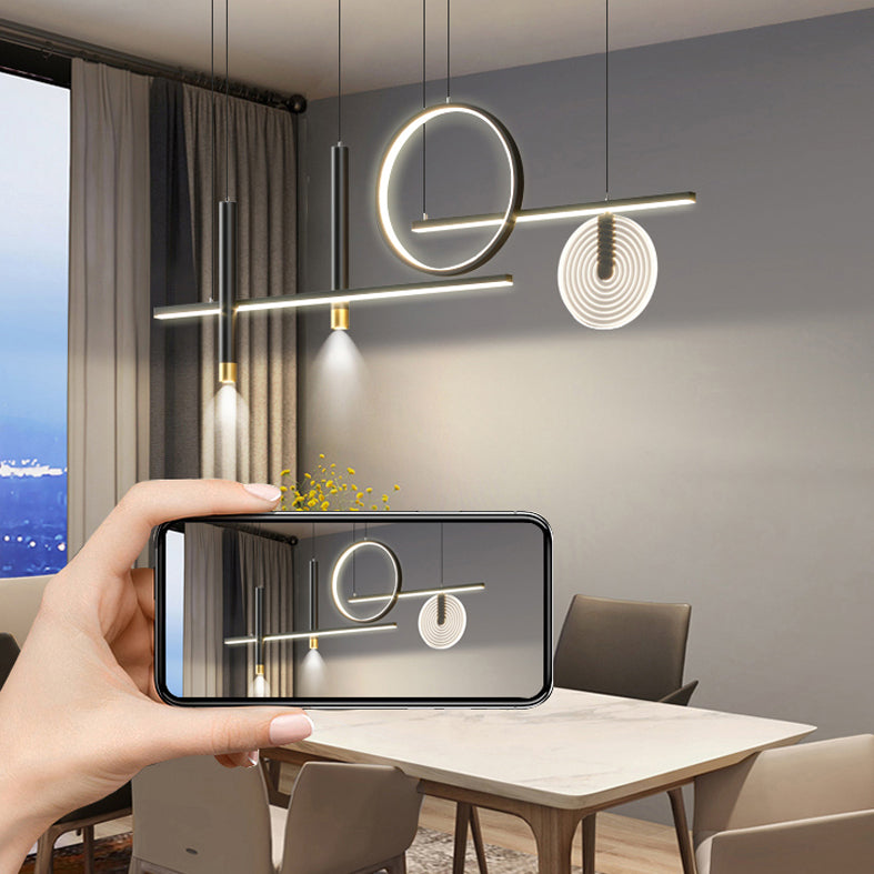 Impostazione dell'illuminazione del lampadario ombreggiato in metallo per la sala da pranzo