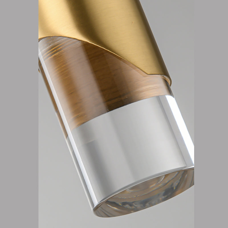 Luz colgante LED cilíndrica dorada en una moderna lámpara colgante de cobre de estilo de lujo con sombra acrílica
