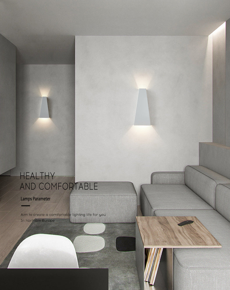 Polygon Wall Sconce Lighting Modern Style Metal 2-Lights Sconce Light in Black and White