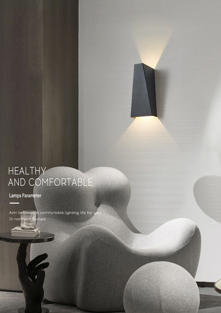 Polygon Wall Sconce Lighting Modern Style Metal 2-Lights Sconce Light in Black and White