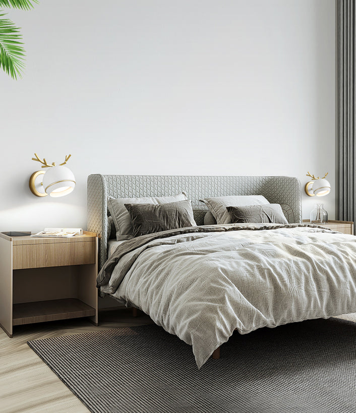 Modern Metal 1-Light Reading Wall Mount Lamp Spherical Wall Sconce for Bedroom