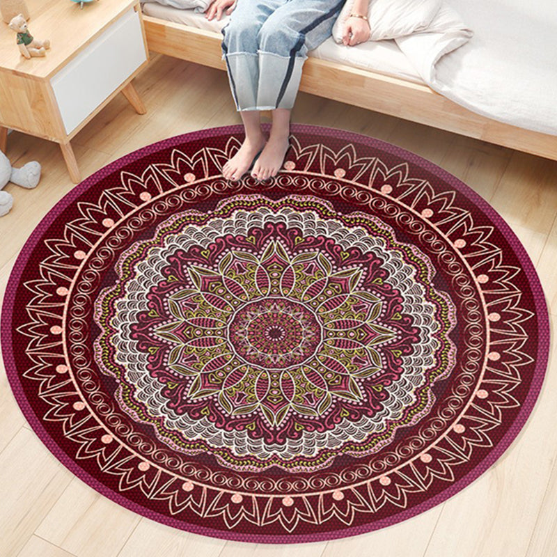 Bohemian Americana Pattern Area Rug Red Polyester Area Carpet Stain Resistant Rug for Home Decor