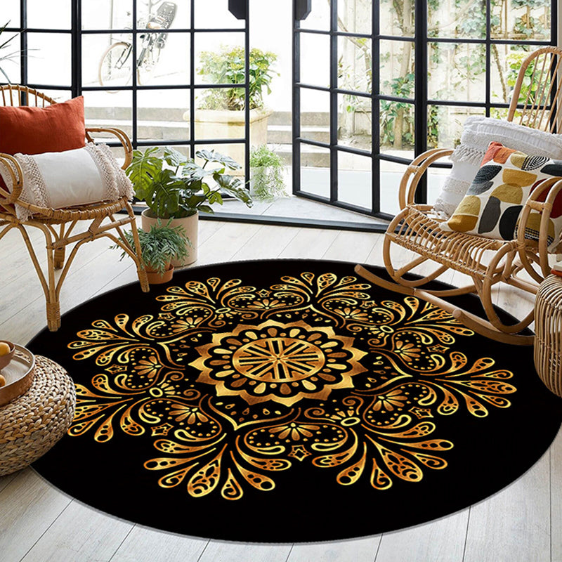 Tapis de motif tribal marocain Rapier en polyester noir tapis lavable antidérapant pour décoration intérieure