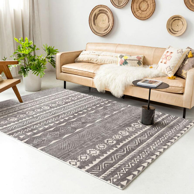 Mid-Century Carpet Tribal Print Polyester Area Rug Stain Resistant Indoor Carpet for Home Decoration