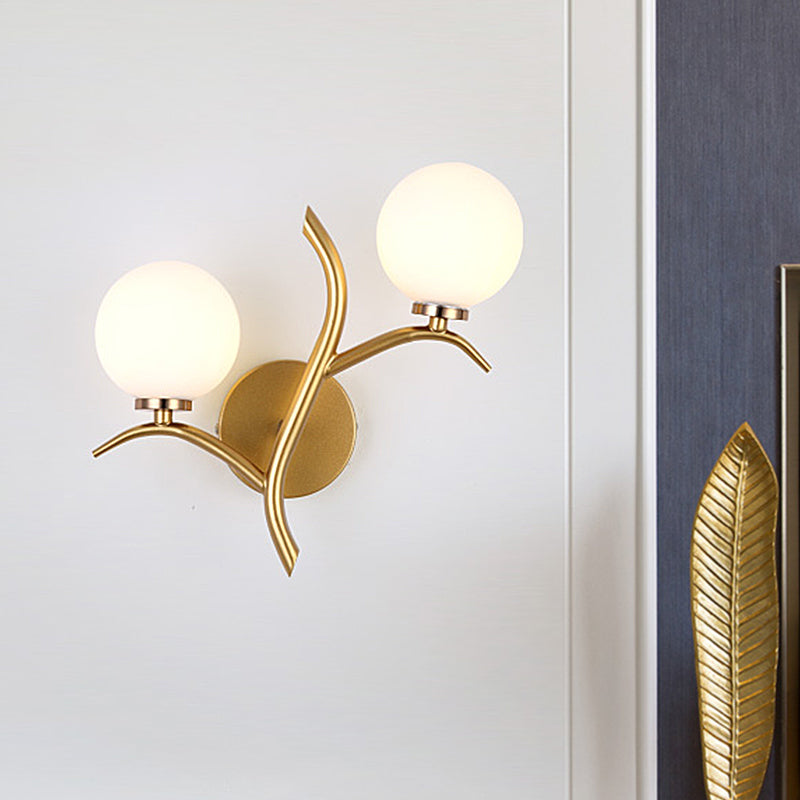 Branch Wall Lighting Modernist Metal 2 Bulbs Sconce Light Fixture in Gold for Living Room