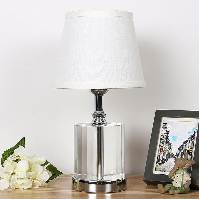 Lampada da tavolo da notte in barna bianca Tessuto semplice 1 comodino camera da letto leggero con base di cristallo