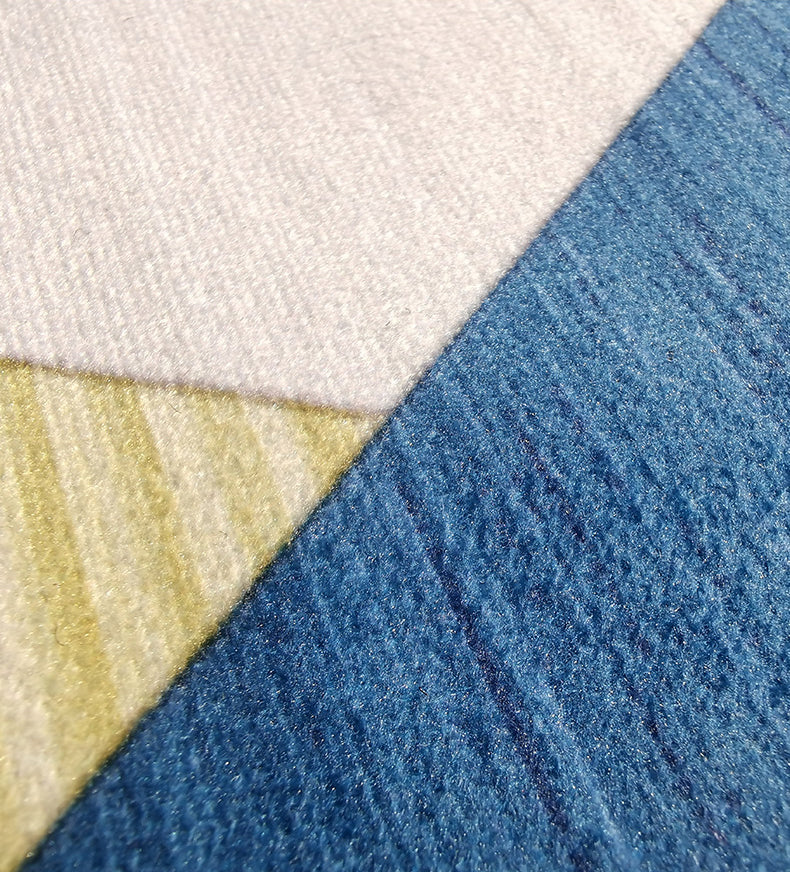 Multicolor Nordic Area Rug Polyester Triangle Print Rug Non-Slip Backing Indoor Rug for Living Room