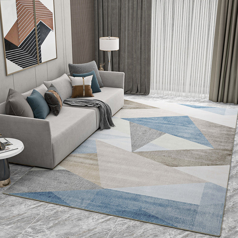 Modern Triangle Print Carpet Grey Tone Polyester Rug Anti-Slip Backing Carpet for Home Decoration