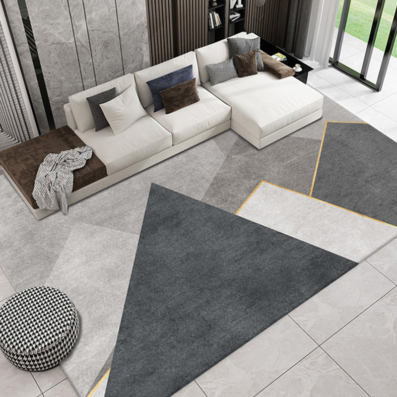 Grey Tone Modern Indoor Rug Polyester Geometric Print Carpet Easy Care Rug for Home Decoration